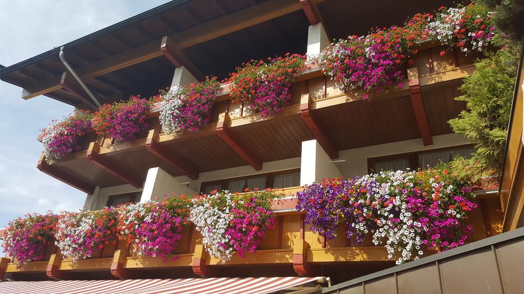 Hotel Gasthof Mitteregger - Beste Lage In Kaprun Exterior foto